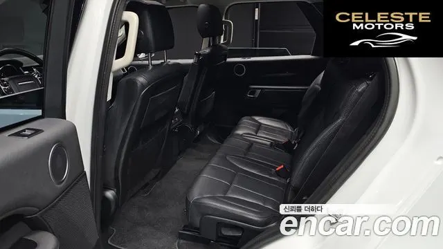 LAND ROVER Discovery 5 2.0 SD4 SE 2019 — photo 16 sur 36