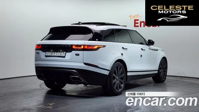 LAND ROVER Range Rover Velar 3.0 D300 R-Dynamic HSE 2018 — photo 2 sur 35