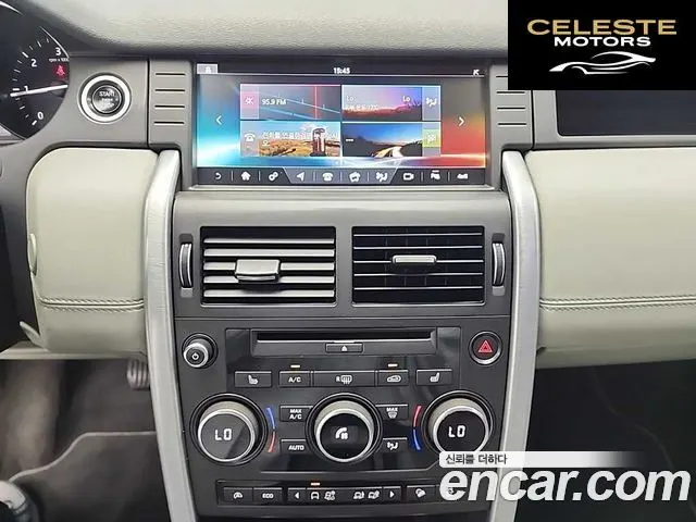 LAND ROVER Discovery Sport 2.0 TD4 SE 2017 — photo 10 sur 26