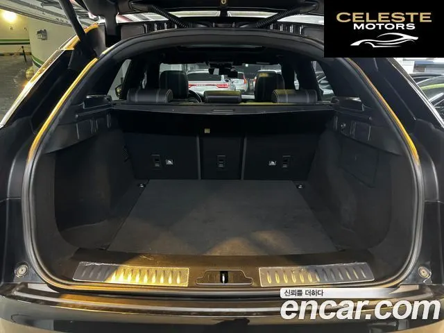 LAND ROVER Range Rover Velar 3.0 P380 R-Dynamic SE 2020 — photo 17 sur 25