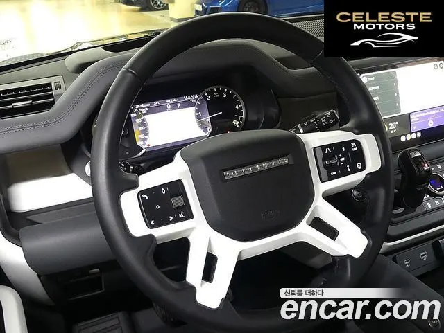 LAND ROVER Defender (L663) 110 D300 HSE 2023 — photo 12 sur 26