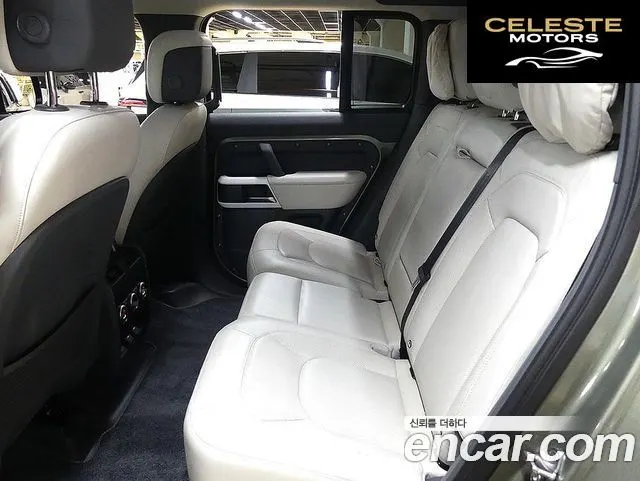LAND ROVER Defender (L663) 110 D300 HSE 2023 — photo 19 sur 26