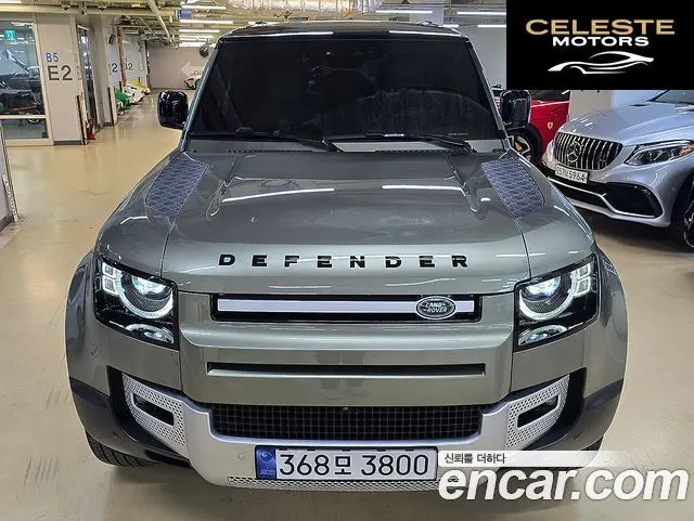 LAND ROVER Defender (L663) 110 D300 HSE 2023 — photo 3 sur 26