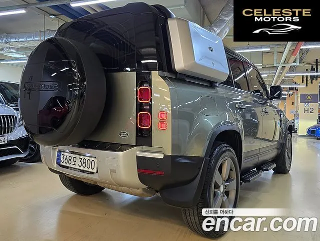 LAND ROVER Defender (L663) 110 D300 HSE 2023 — photo 4 sur 26
