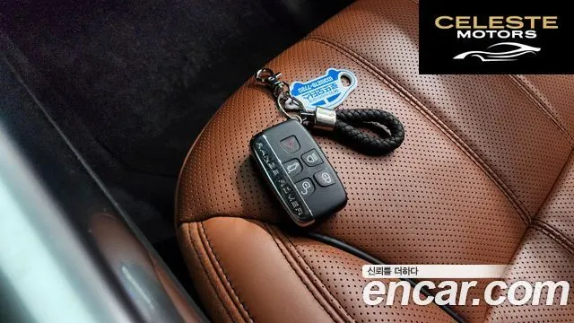 LAND ROVER Range Rover Sport 23.0 SDV6 AB Dynamic 2016 — photo 16 sur 26