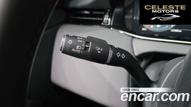 LAND ROVER Range Rover Evoque 2P250 Dynamic SE 2025 — photo 27 sur 32