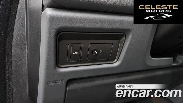 LAND ROVER Range Rover Evoque 2.0 TD4 HSE 2016 — photo 35 sur 37