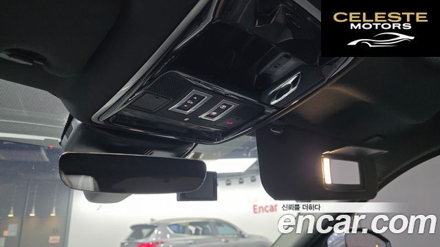 LAND ROVER Range Rover Velar 3.0 D300 R-Dynamic SE 2019 — photo 30 sur 33