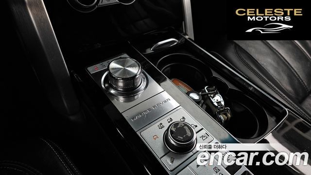 LAND ROVER Range Rover 44.4 SDV8 AB 2014 — photo 9 sur 26