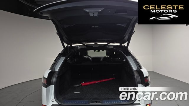 LAND ROVER Range Rover Velar 2.0 P250 R-Dynamic SE 2023 — photo 31 sur 41