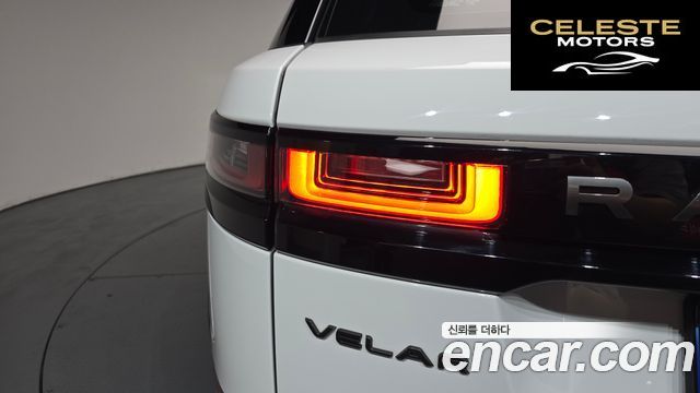 LAND ROVER Range Rover Velar 2.0 P250 R-Dynamic SE 2023 — photo 8 sur 41