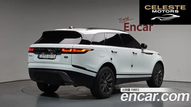 LAND ROVER Range Rover Velar 2.0 P250 R-Dynamic SE 2023 — photo 1 sur 41