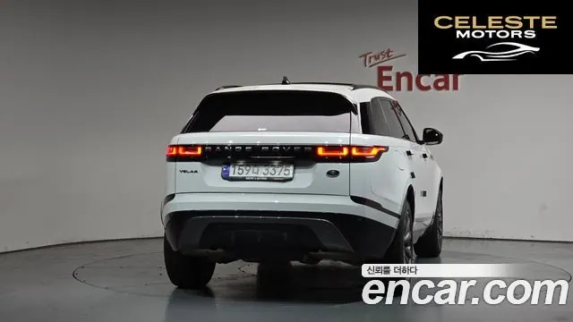 LAND ROVER Range Rover Velar 2.0 P250 R-Dynamic SE 2023 — photo 3 sur 41