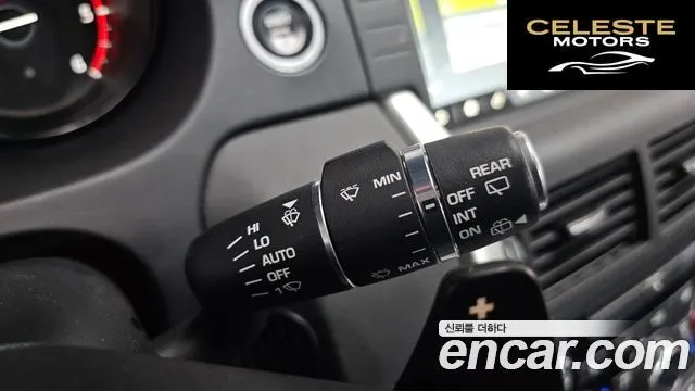 LAND ROVER Discovery Sport 2.0 TD4 SE (150) 2019 — photo 28 sur 39