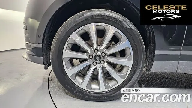 LAND ROVER Range Rover Velar 2.0 D240 R-Dynamic SE 2018 — photo 5 sur 20