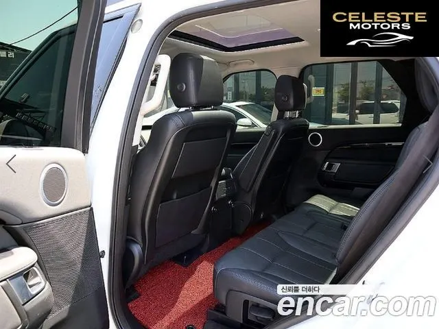 LAND ROVER Discovery 5 3.0 SD6 SE 2019 — photo 7 sur 26