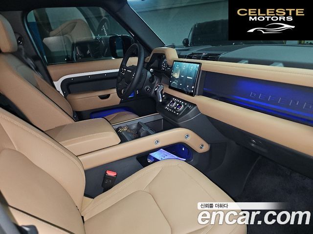 LAND ROVER Defender (L663) 110 D300 X-Dynamic HSE 2025 — photo 17 sur 20