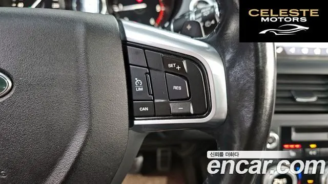 LAND ROVER Discovery Sport 2.0 TD4 SE 2017 — photo 21 sur 32
