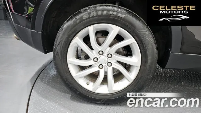 LAND ROVER Discovery Sport 2.0 TD4 SE 2017 — photo 5 sur 32