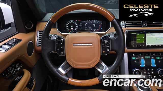 LAND ROVER Range Rover 44.4 SDV8 AB LWB 2019 — photo 19 sur 43