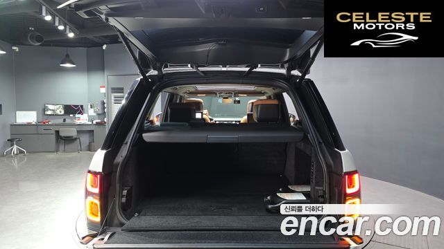 LAND ROVER Range Rover 44.4 SDV8 AB LWB 2019 — photo 26 sur 43