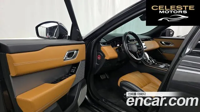 LAND ROVER Range Rover Velar 3.0 P400 R-Dynamic HSE 2022 — photo 13 sur 33