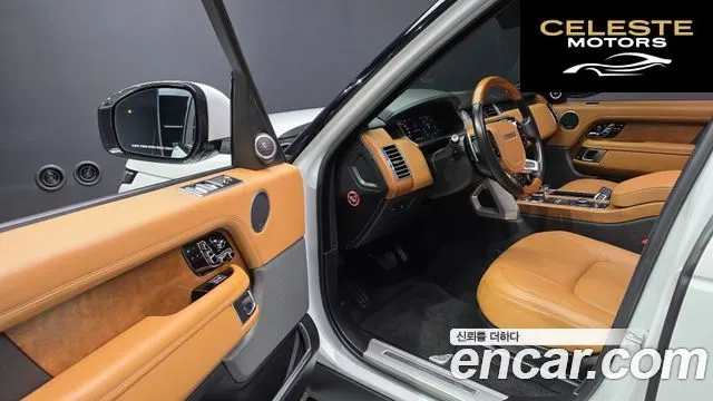LAND ROVER Range Rover 44.4 SDV8 AB LWB 2019 — photo 13 sur 43