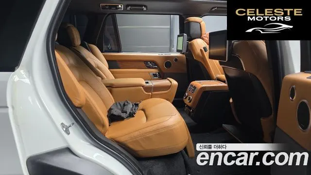 LAND ROVER Range Rover 44.4 SDV8 AB LWB 2019 — photo 18 sur 43
