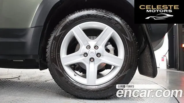LAND ROVER Defender (L663) 110 D240 SE 2020 — photo 6 sur 33