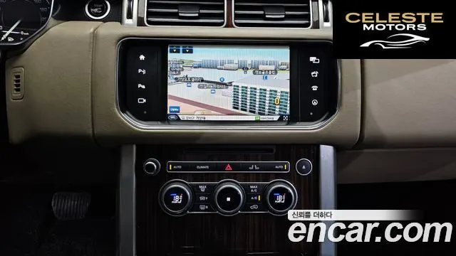 LAND ROVER Range Rover 44.4 SDV8 Vogue SE 2016 — photo 18 sur 36