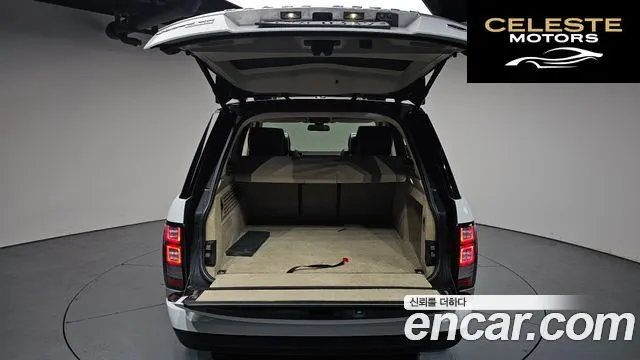 LAND ROVER Range Rover 44.4 SDV8 Vogue SE 2016 — photo 25 sur 36