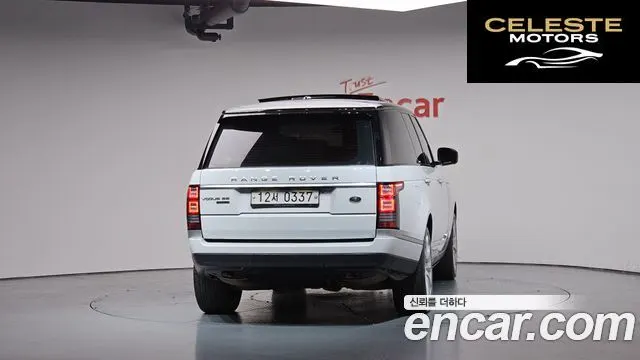 LAND ROVER Range Rover 44.4 SDV8 Vogue SE 2016 — photo 3 sur 36