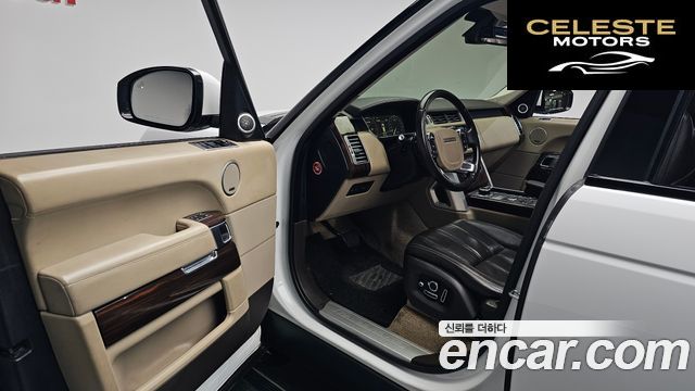 LAND ROVER Range Rover 44.4 SDV8 Vogue SE 2016 — photo 12 sur 36