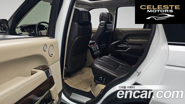 LAND ROVER Range Rover 44.4 SDV8 Vogue SE 2016 — photo 16 sur 36