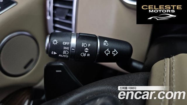 LAND ROVER Range Rover 44.4 SDV8 Vogue SE 2016 — photo 35 sur 36