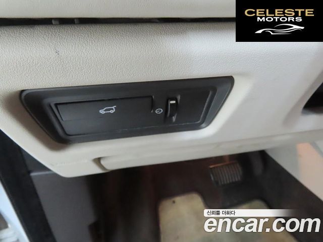 LAND ROVER Range Rover Evoque 2.0 Si4 2012 — photo 10 sur 26
