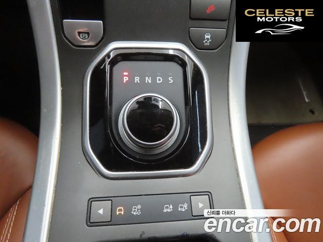 LAND ROVER Range Rover Evoque 2.0 Si4 2012 — photo 13 sur 26