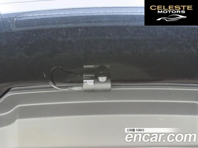 LAND ROVER Range Rover Evoque 2.0 Si4 2012 — photo 15 sur 26