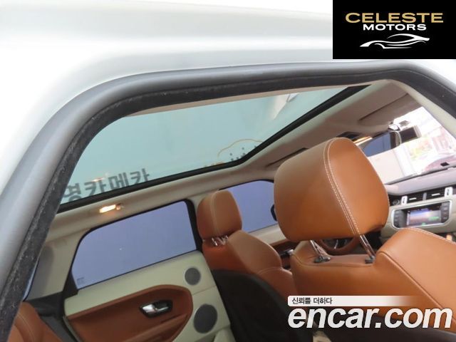 LAND ROVER Range Rover Evoque 2.0 Si4 2012 — photo 17 sur 26