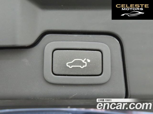 LAND ROVER Range Rover Evoque 2.0 Si4 2012 — photo 19 sur 26