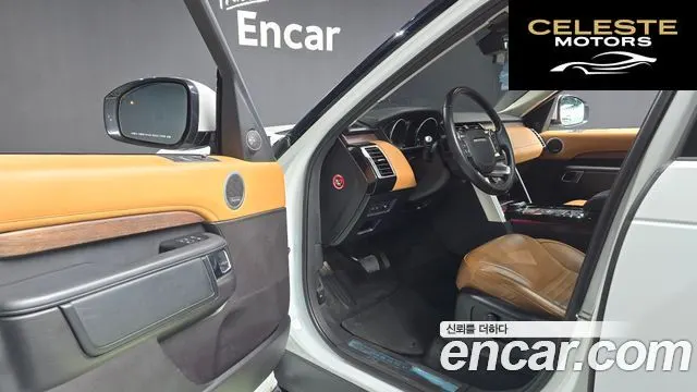 LAND ROVER Discovery 5 3.0 TD6 HSE Luxury 2017 — photo 12 sur 30