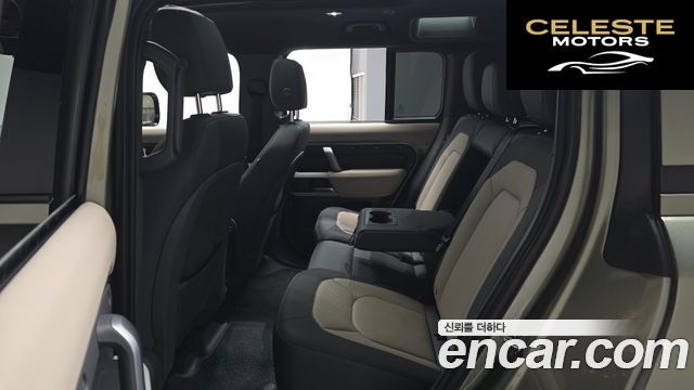 LAND ROVER Defender (L663) 110 P300 X-Dynamic SE 2023 — photo 16 sur 36