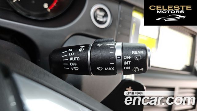 LAND ROVER Discovery Sport 2.0 TD4 SE 2017 — photo 29 sur 32