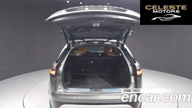 LAND ROVER Range Rover Velar 3.0 D300 R-Dynamic HSE 2018 — photo 20 sur 20
