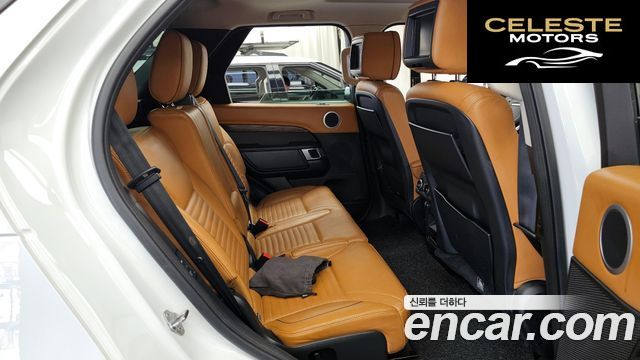 LAND ROVER Discovery 5 3.0 TD6 HSE Luxury 2017 — photo 12 sur 20