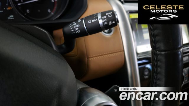LAND ROVER Discovery 5 3.0 TD6 HSE Luxury 2017 — photo 14 sur 20