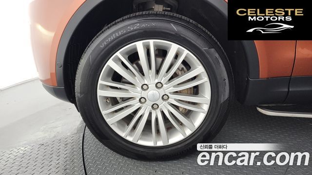 LAND ROVER Discovery 5 3.0 SD6 HSE Luxury 2019 — photo 5 sur 20