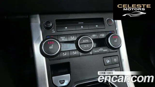 LAND ROVER Range Rover Evoque 2.0 TD4 SE 2019 — photo 24 sur 32
