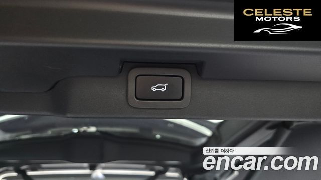 LAND ROVER Discovery 5 3.0 TD6 HSE Luxury 2017 — photo 29 sur 30