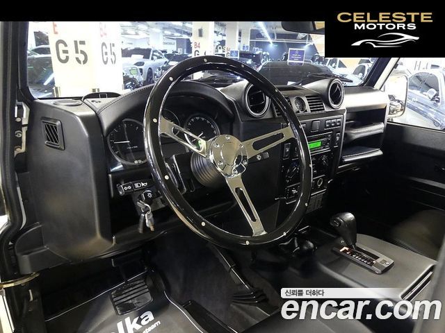 LAND ROVER Defender 90 2010 — photo 10 sur 20